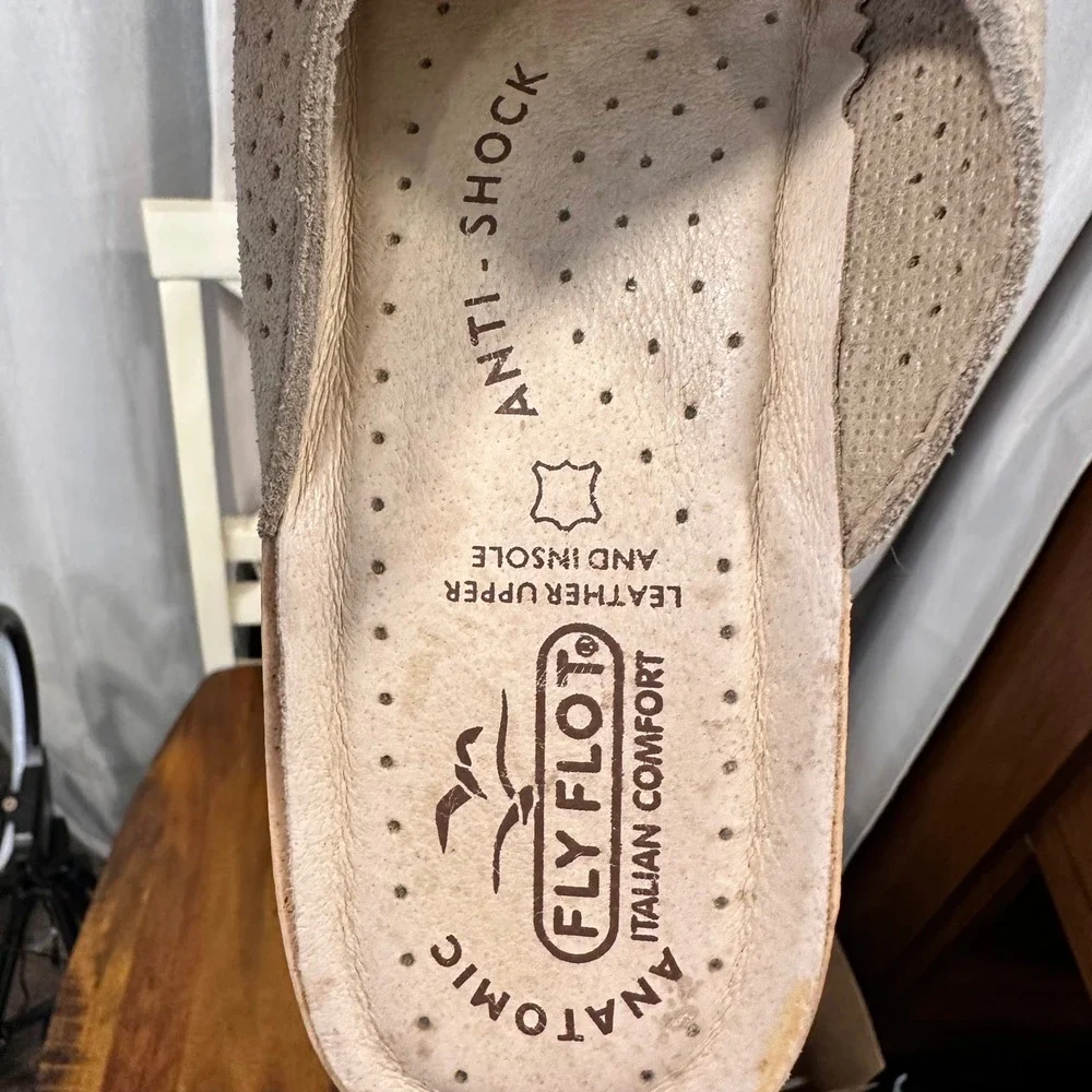 Fly Flot Wedge Sandals Womens Grey Leather Perforated Italian Comfort Size 38